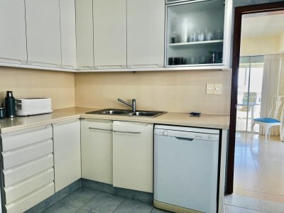 Apartamento ID.642/Apartamento---Playa-Mansa-4-dormitorio - Apartamento - Playa Mansa 4 dormitorio