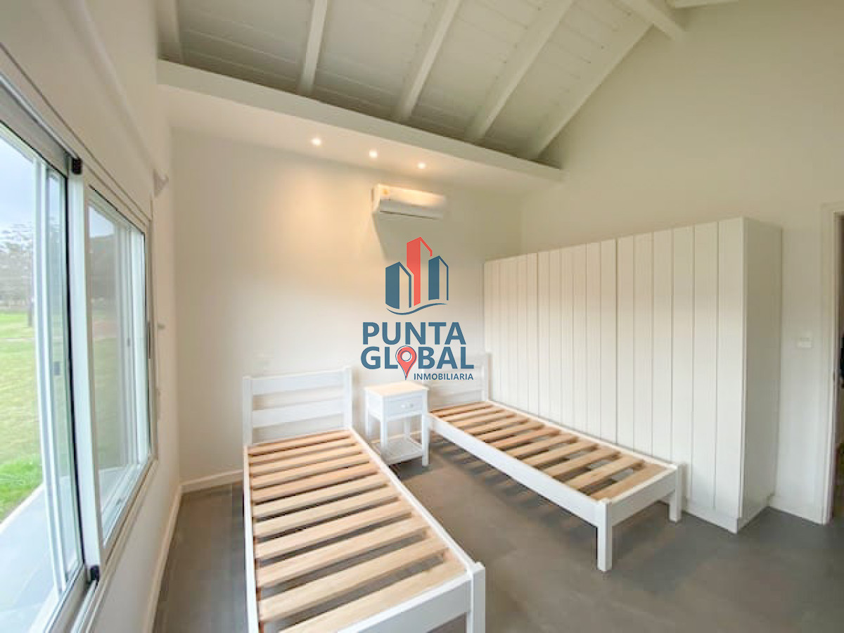 Casa ID.205 - Hermosa casa Barrio privado - Punta Ballena - Venta