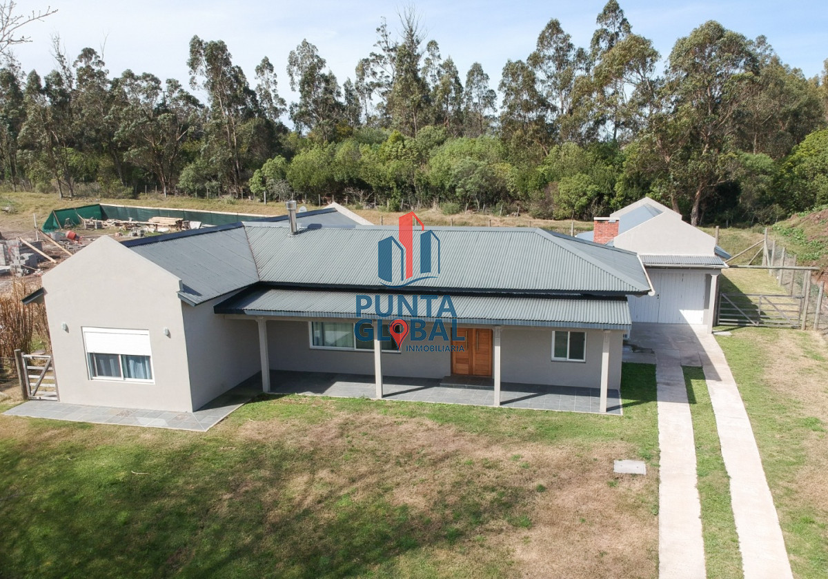 Casa ID.205 - Hermosa casa Barrio privado - Punta Ballena - Venta