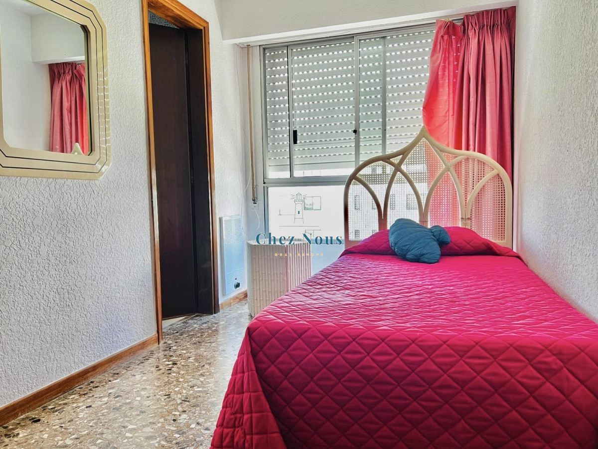 Apartamento ID.1092 - Apartamento - Playa Mansa 4 dormitorio