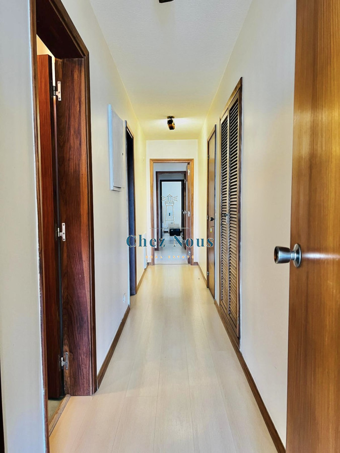 Apartamento ID.1092 - Apartamento - Playa Mansa 4 dormitorio
