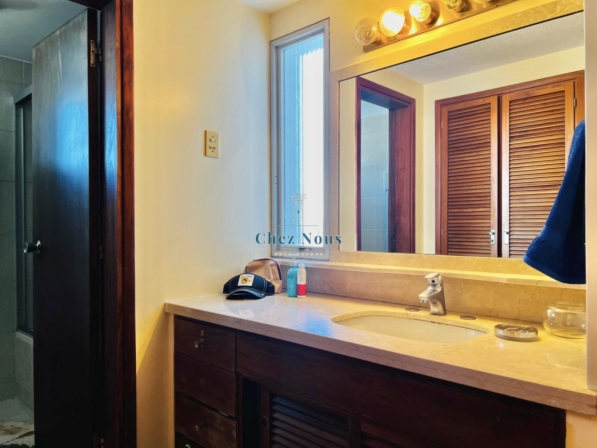 Apartamento ID.1092 - Apartamento - Playa Mansa 4 dormitorio