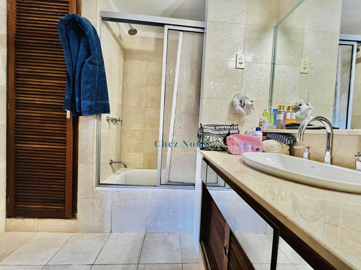 Apartamento ID.1092 - Apartamento - Playa Mansa 4 dormitorio