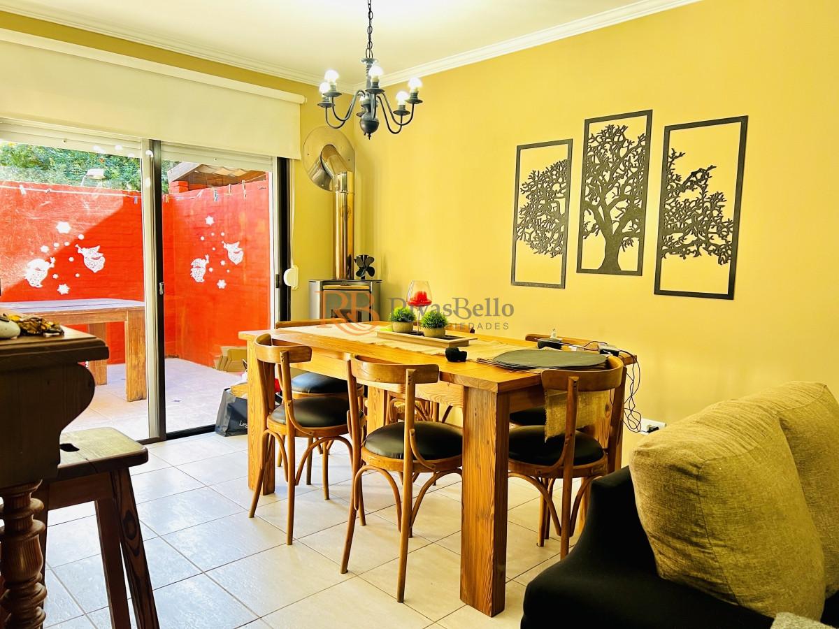 Casa ID.62 - Casa Duplex 3 Dormitorios, Zona Cantegril con piscina.