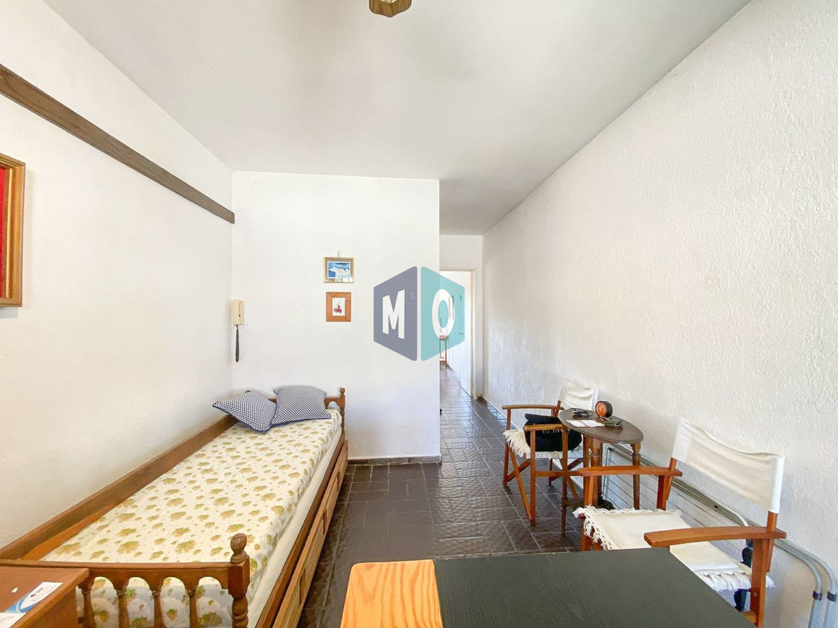 Apartamento ID.70 - Apartamento En Alquiler Temporario De 1 Dormitorio C/ Cochera En Playa Mansa