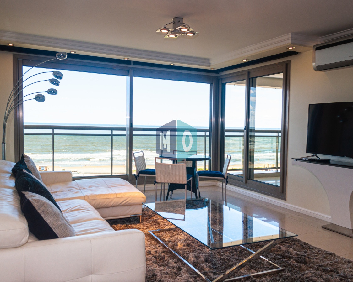 Apartamento ID.676 - Departamento en Punta del Este - Torre premium