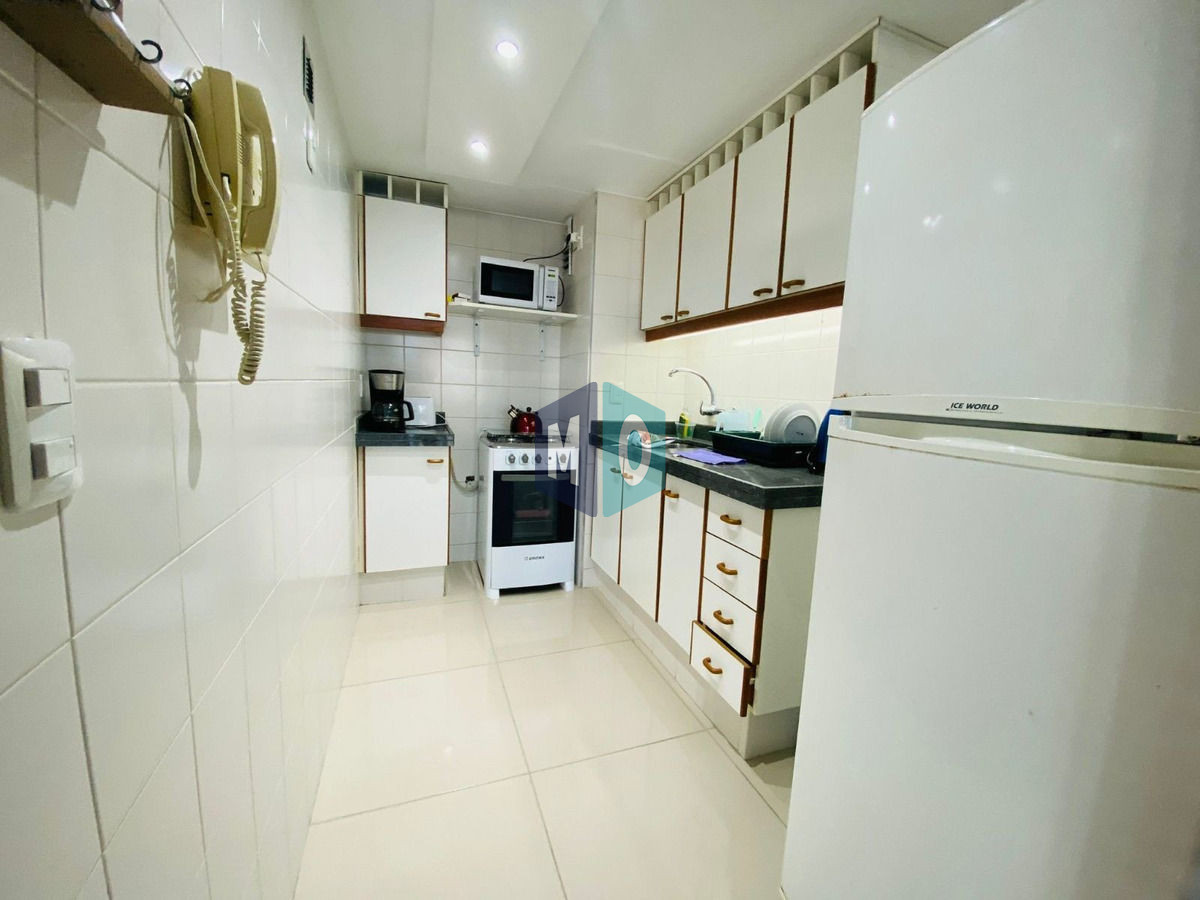 Apartamento ID.1 - Apartamento En Venta De 1 Y 1/2 Dormitorios C/ Cochera Y Piscina