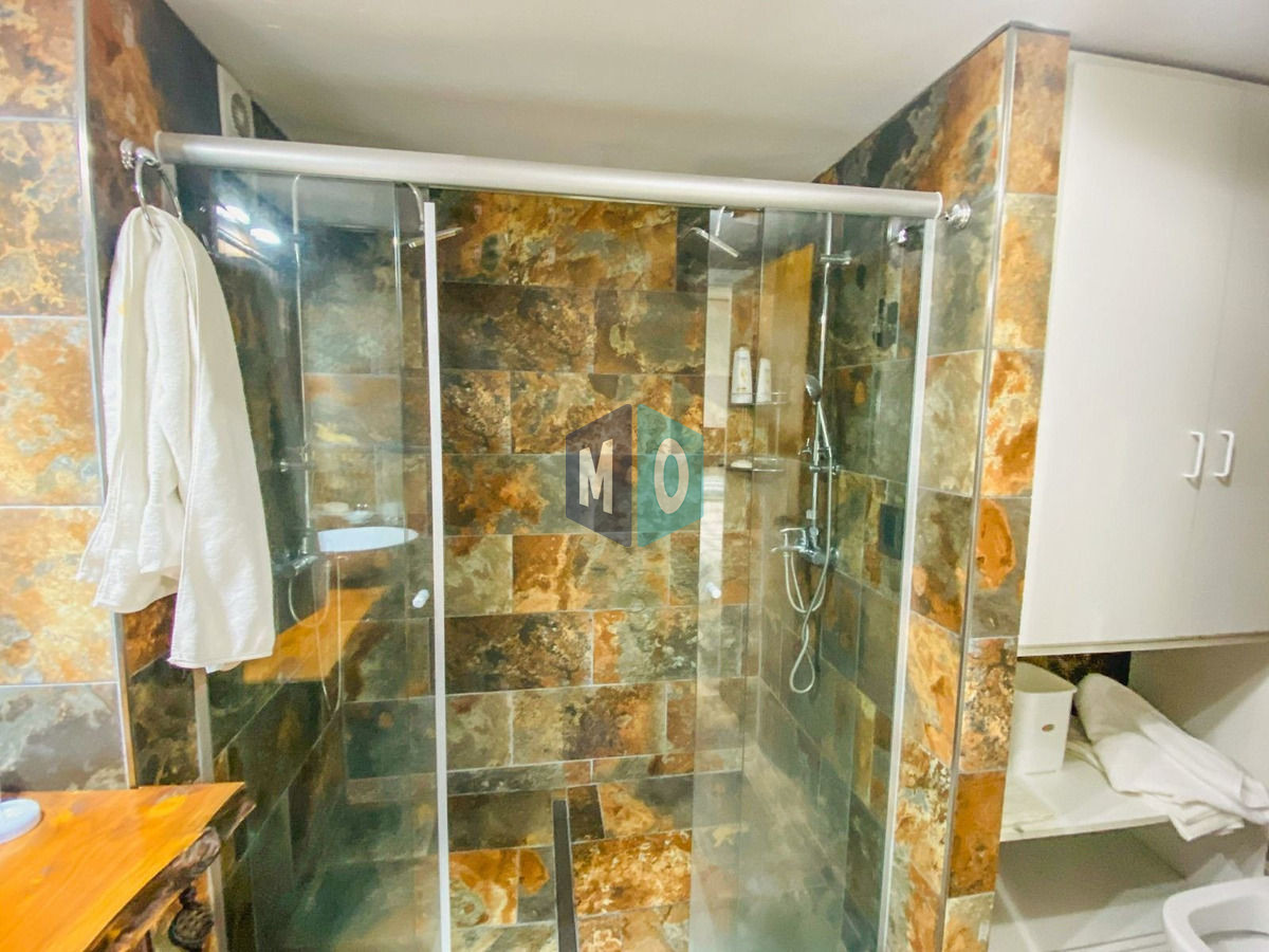 Apartamento ID.1 - Apartamento En Venta De 1 Y 1/2 Dormitorios C/ Cochera Y Piscina