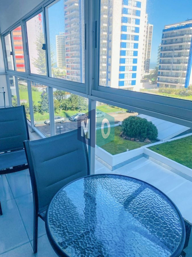 Apartamento ID.1 - Apartamento En Venta De 1 Y 1/2 Dormitorios C/ Cochera Y Piscina