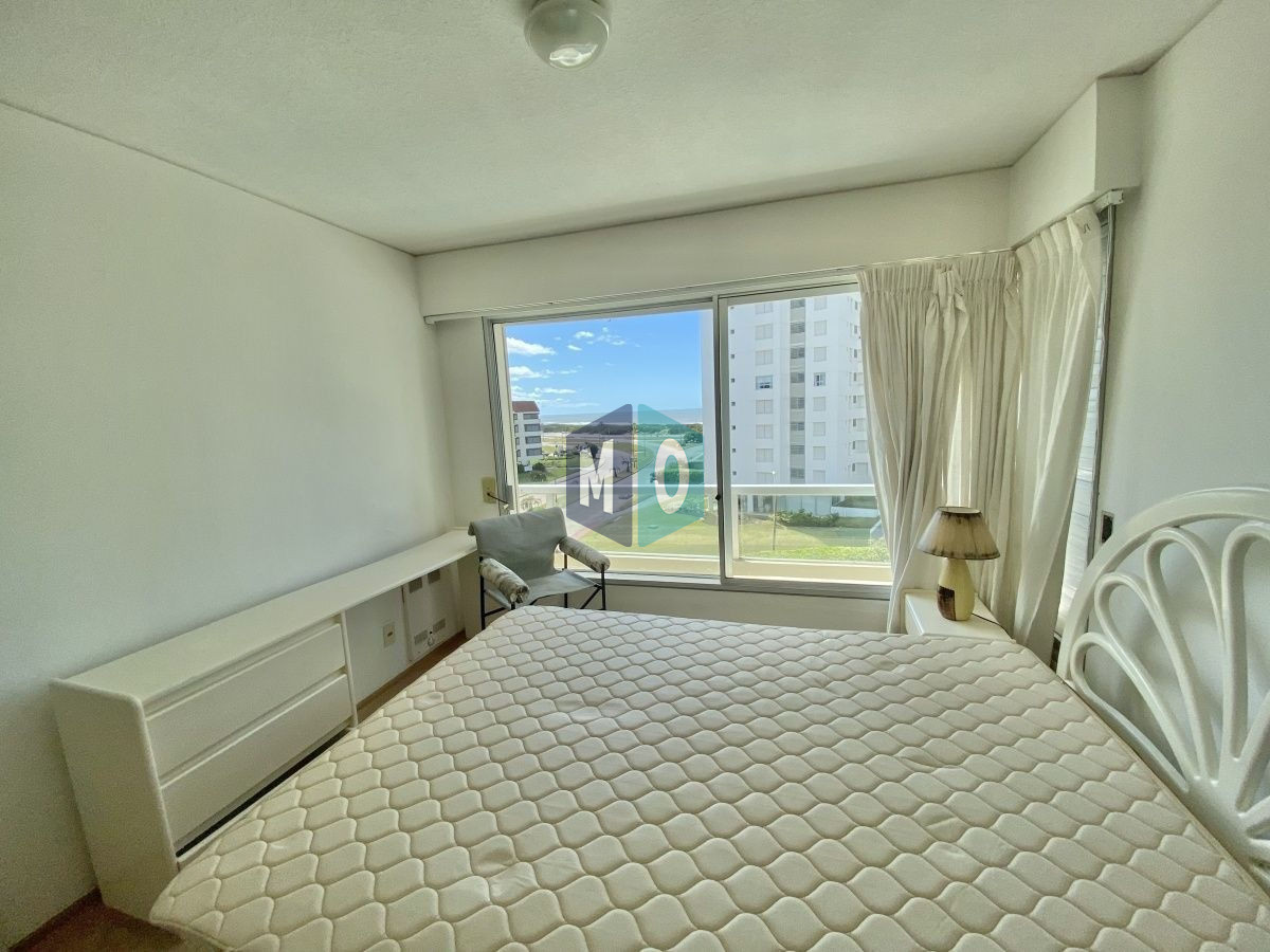 Apartamento ID.33 - Apartamento En Venta De 2 Dormitorios En Playa Brava