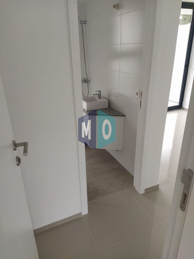 Apartamento ID.38 - Apartamento En Venta De 2 Dormitorios C/ Cochera En Playa Mansa
