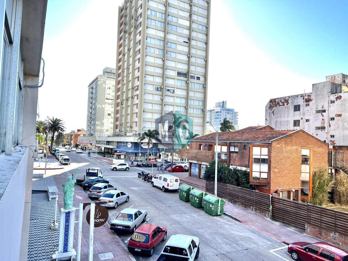 Apartamento ID.751 - Alquiler temporal en Punta del Este!!!