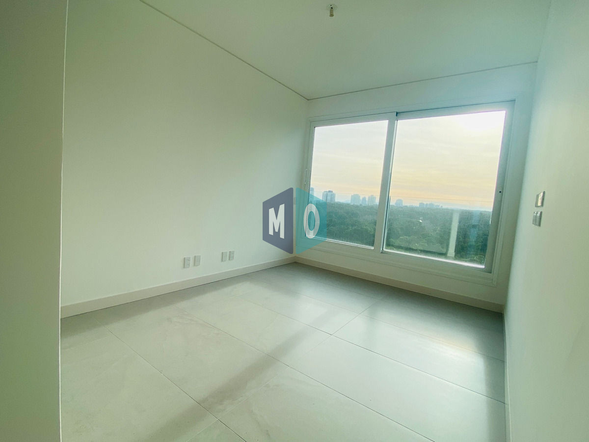 Apartamento ID.57 - Apartamento En Venta De 3 Dormitorios Le Parc Iii 