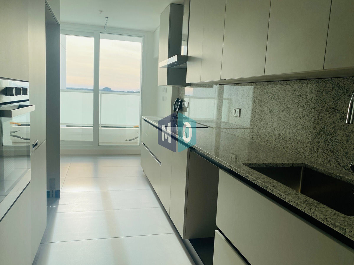 Apartamento ID.57 - Apartamento En Venta De 3 Dormitorios Le Parc Iii 