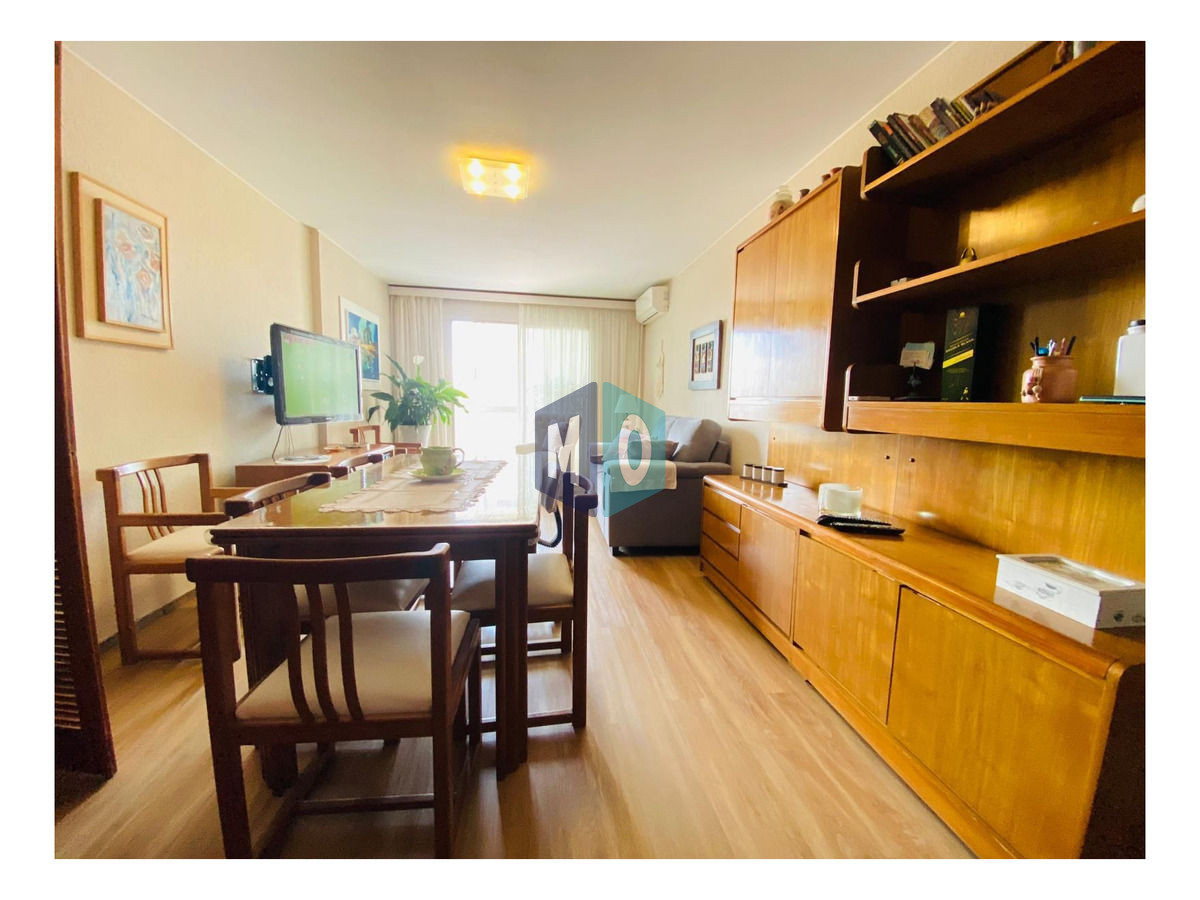 Apartamento ID.66 - Apartamento En Alquiler Temporario De 1 Dormitorio Y 1/2 C/ Cochera En Península