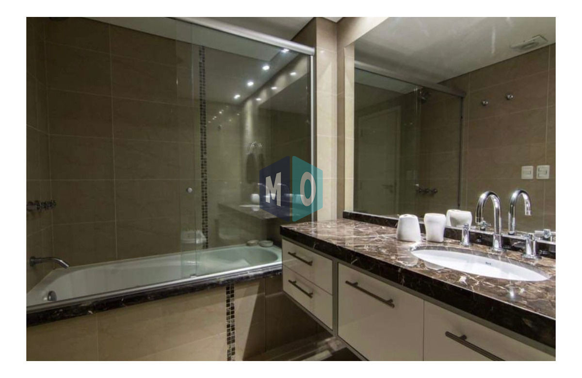 Apartamento ID.68 - Apartamento En Venta De 3 Dormitorios C/ Cochera En Playa Mansa