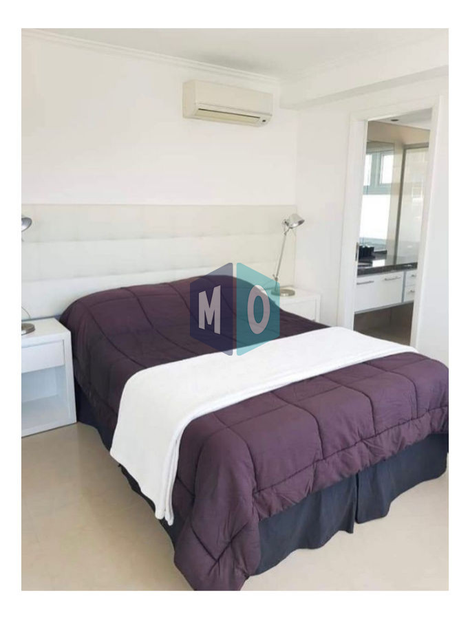 Apartamento ID.68 - Apartamento En Venta De 3 Dormitorios C/ Cochera En Playa Mansa