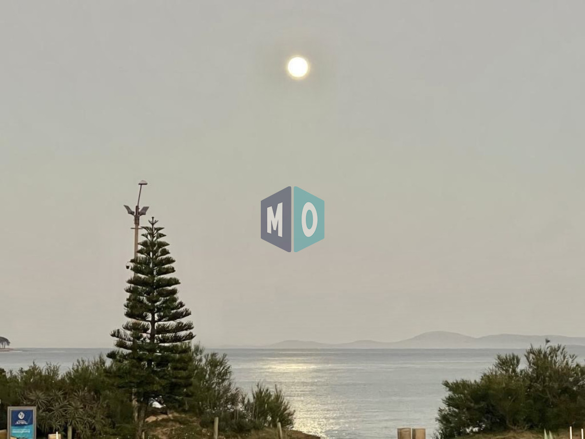 Apartamento ID.71 - Apartamento En Venta De 2 Dormitorios C/ Cochera En Playa Mansa