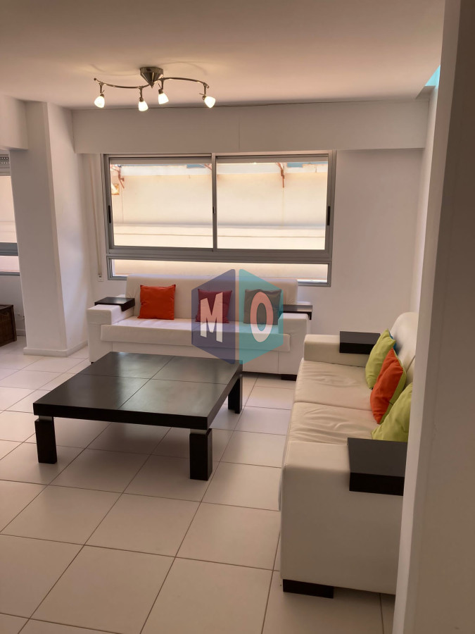 Apartamento ID.693 - Hermoso apto en venta!