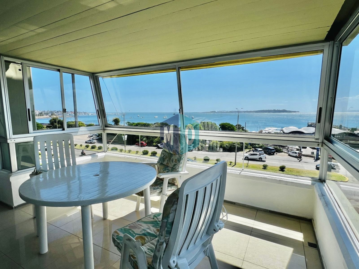 Apartamento ID.596 - Apartamento - Playa Mansa 4 dormitorio