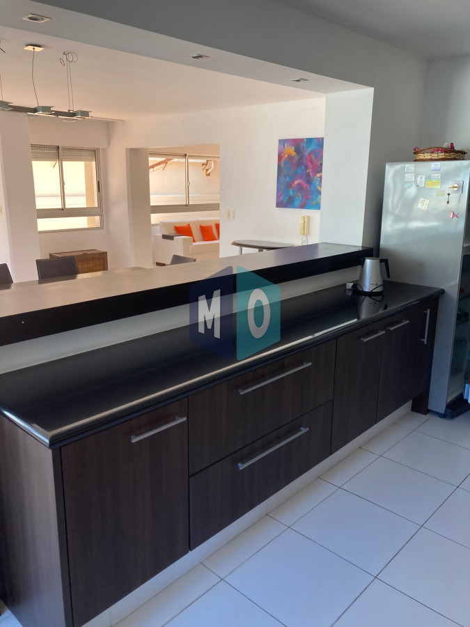 Apartamento ID.693 - Hermoso apto en venta!