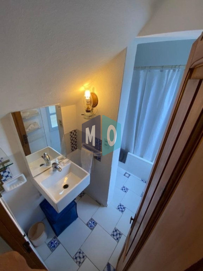 Casa ID.27 - Casa En Alquiler Temporario De 4 Dormitorios C/ Cochera En Maldonado