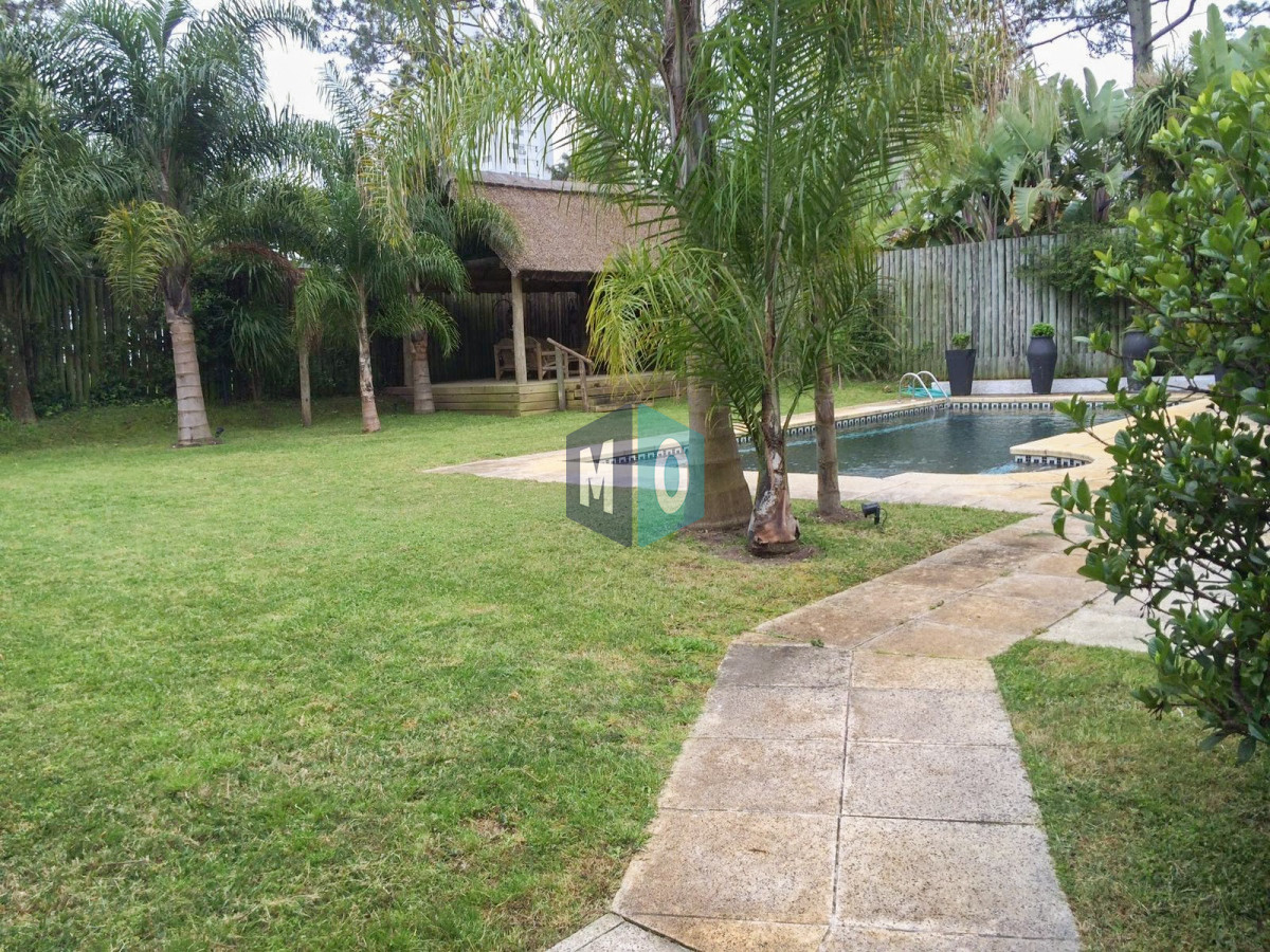 Casa ID.562 - Casa grande Playa mansa
