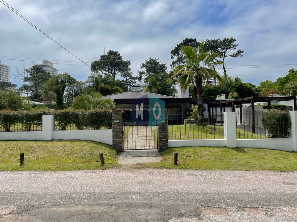 Casa ID.562 - Casa grande Playa mansa