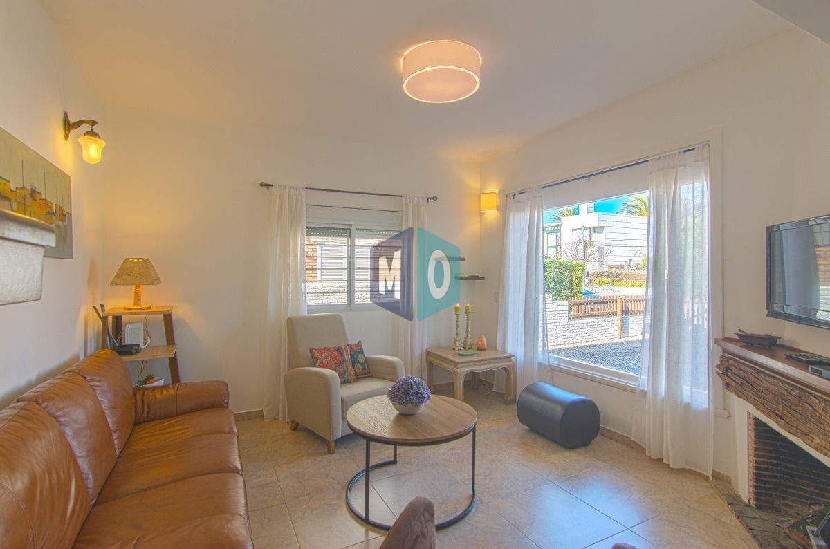 Casa ID.54 - ESPECTACULAR CASA EN VENTA 7 DORMITORIOS - PENINSULA