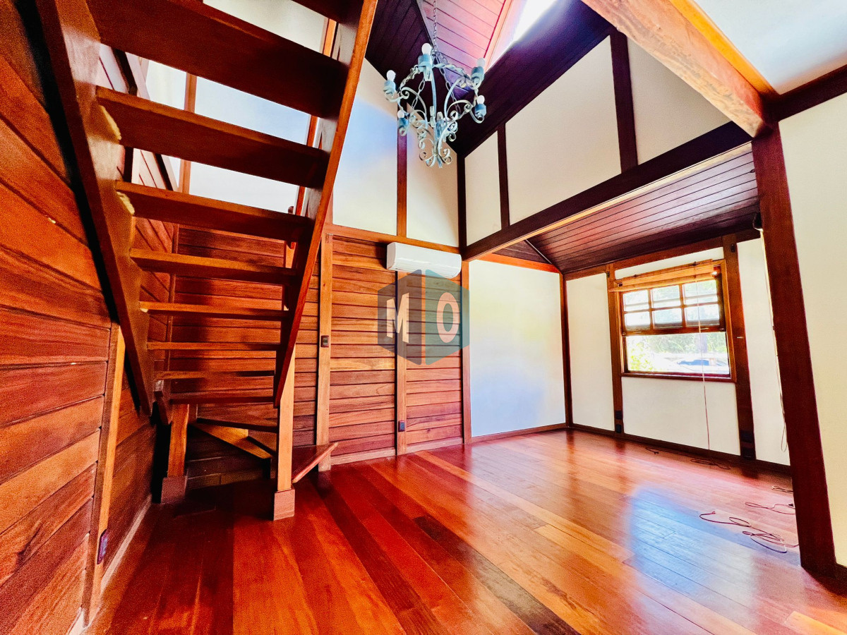 Casa ID.886 - Hermosa casa en alquiler anual 3 dormitorios