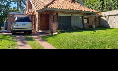 Casa En Venta De 4 Dormitorios C/piscina En Punta Del Este