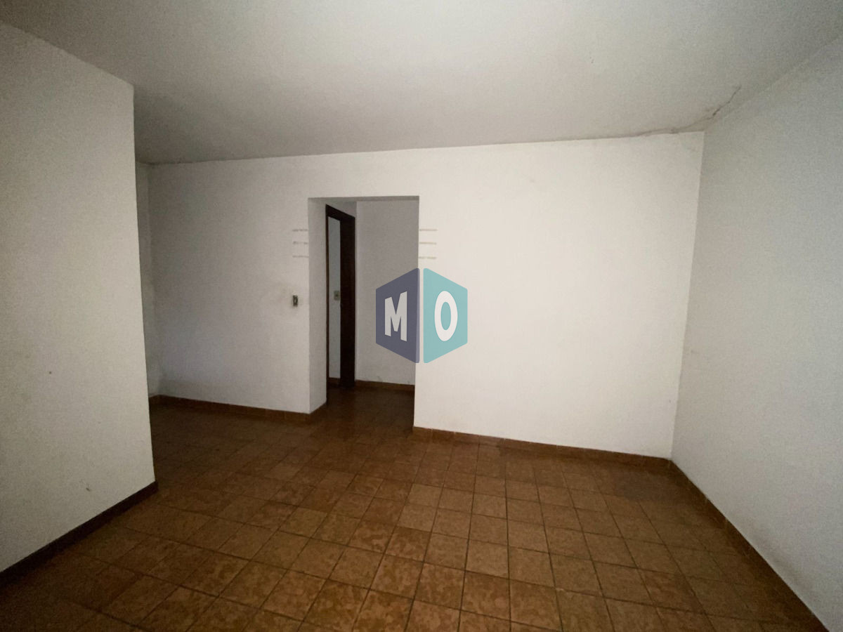 Local Comercial ID.12 - Amplio Local Comercial 200m2 En Alquiler Ubicado En Península
