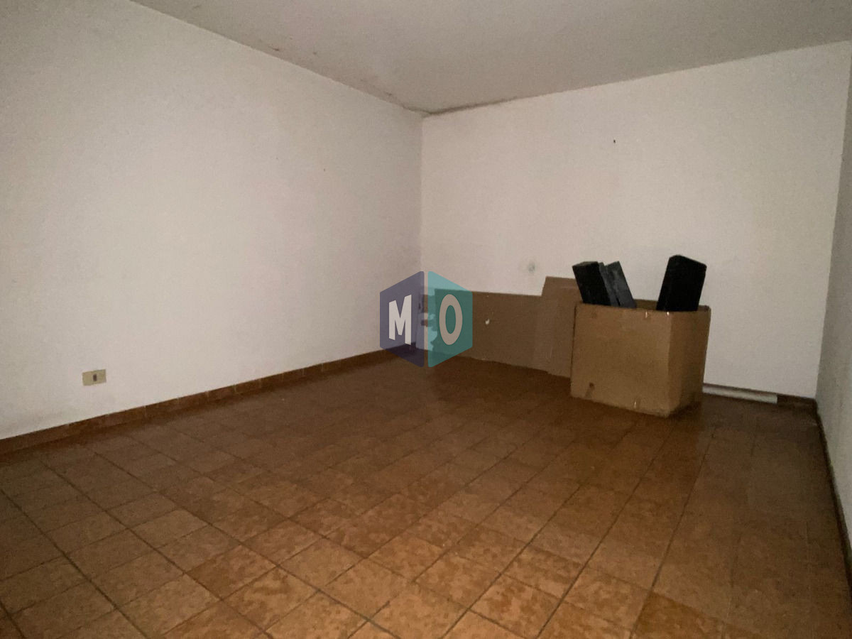 Local Comercial ID.12 - Amplio Local Comercial 200m2 En Alquiler Ubicado En Península