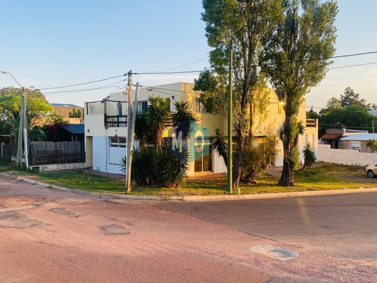Local Comercial ID.84 - Local Comercial En Venta 157m2 Ubicado En Maldonado Sobre Lussich