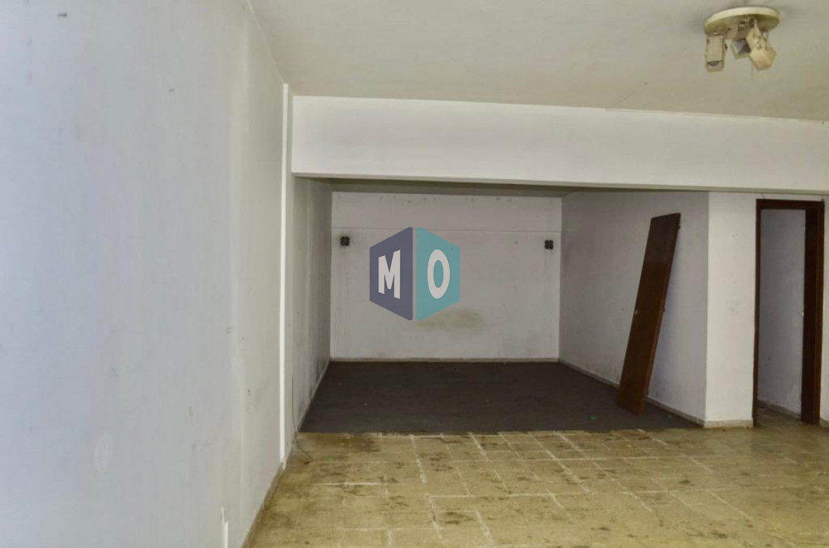 Local Comercial ID.12 - Amplio Local Comercial 200m2 En Alquiler Ubicado En Península