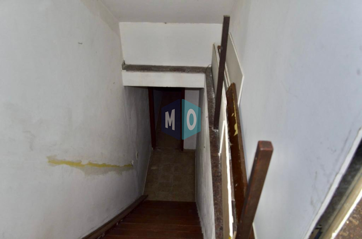 Local Comercial ID.12 - Amplio Local Comercial 200m2 En Alquiler Ubicado En Península