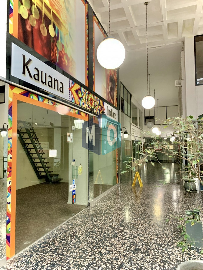 Local Comercial ID.296 - Local en Venta. Punta del este