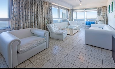APARTAMENTO EN PENINSULA