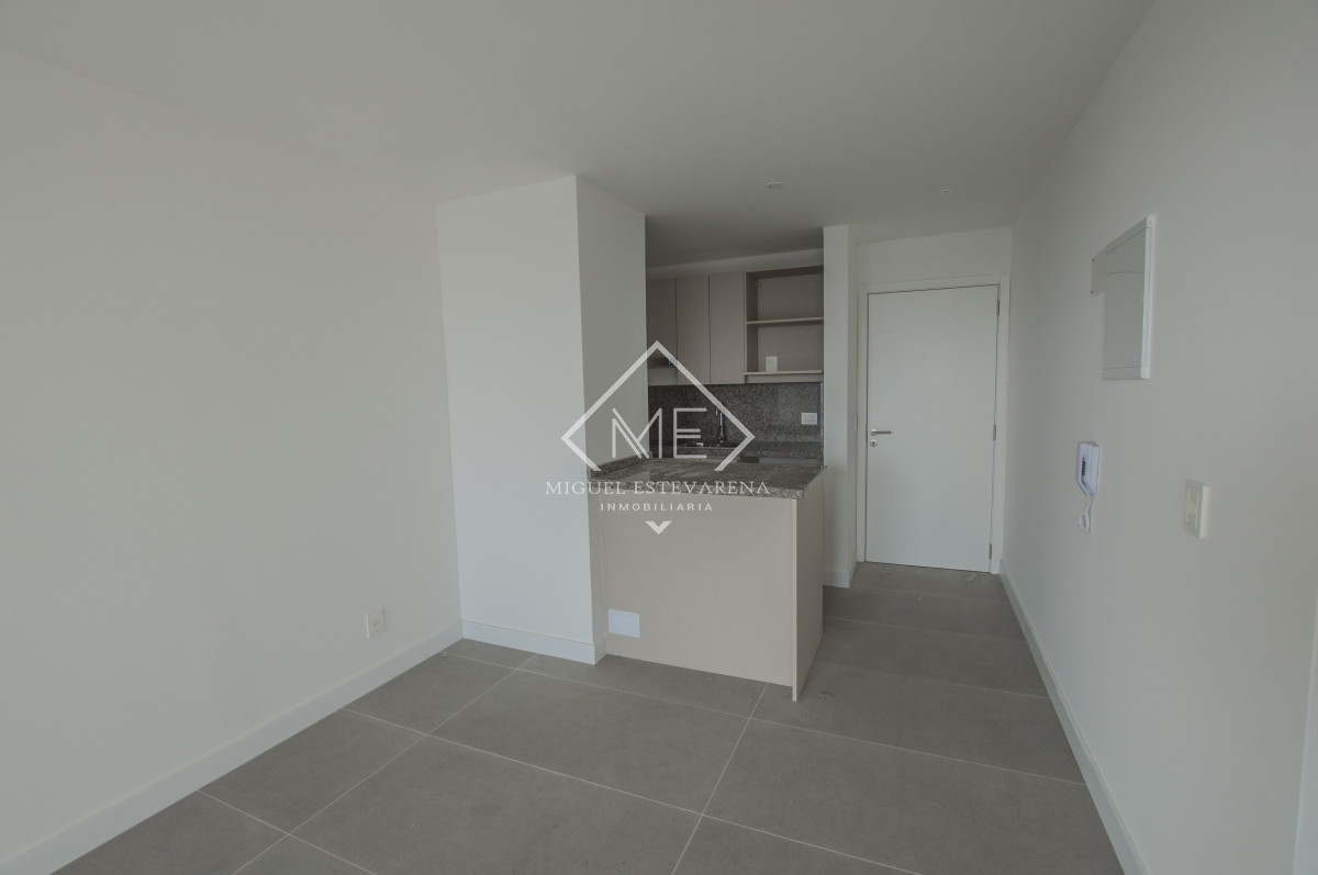 Apartamento ID.722 - Vive el confort y la elegancia: Apartamento en venta a 5 cuadras de la Playa Mansa