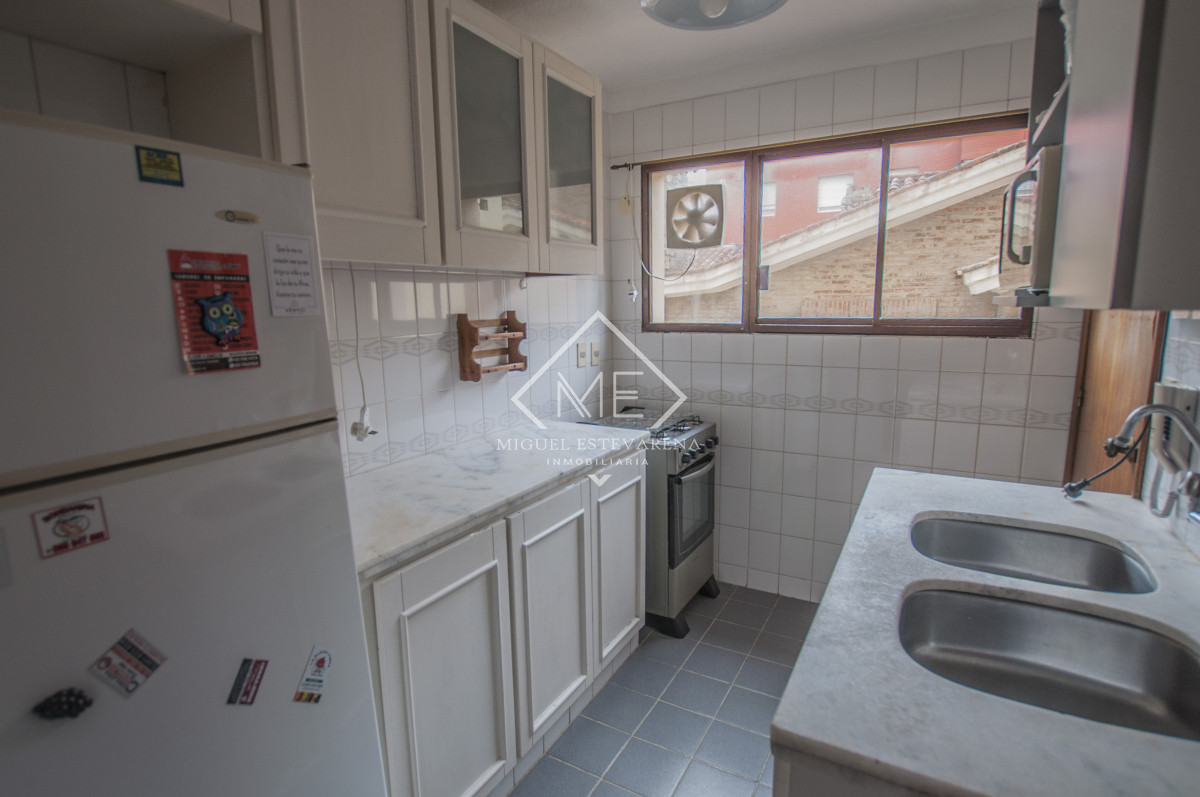 Apartamento ID.823 - Apto 3 Dorm. Pte. del Este - Frente El Emir, Vista Mar Directa