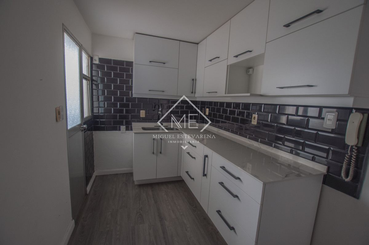 Apartamento ID.819 - Venta Apartamento Luminoso - Cerca Shopping, Apto Crédito, Permuta