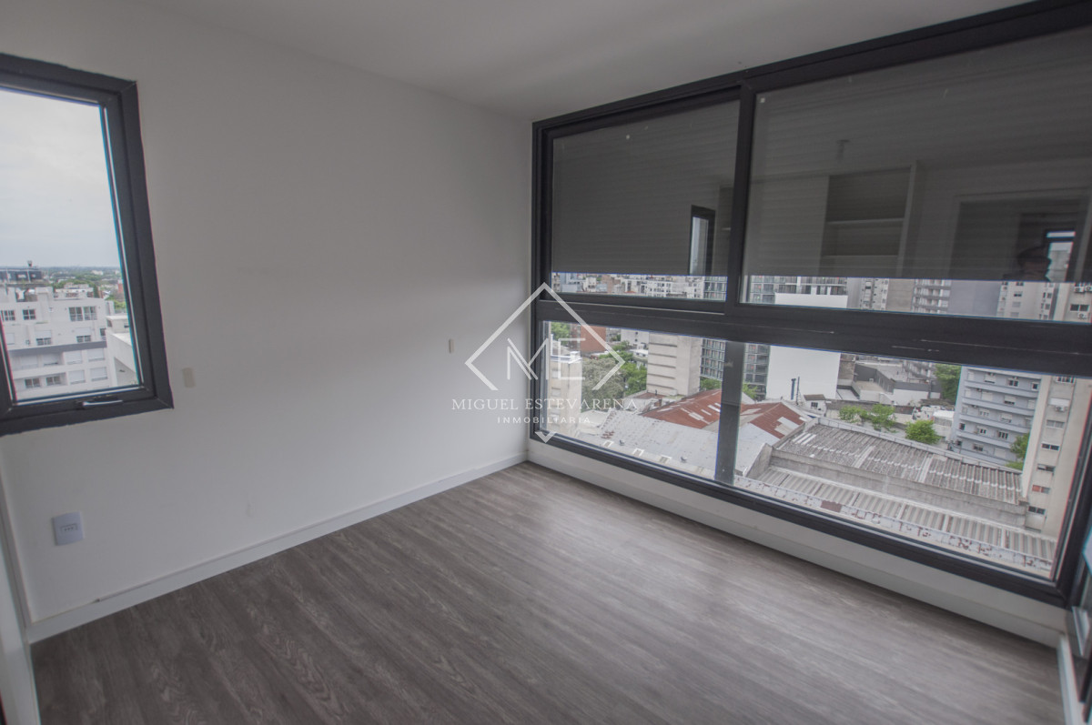 Apartamento ID.848 - Apto 3 Dormitorios Tres Cruces - Garaje, Único En Piso, A Estrenar