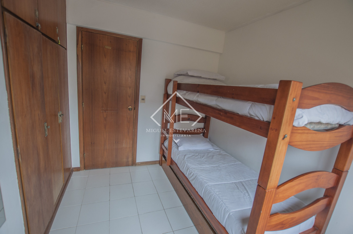 Apartamento ID.823 - Apto 3 Dorm. Pte. del Este - Frente El Emir, Vista Mar Directa
