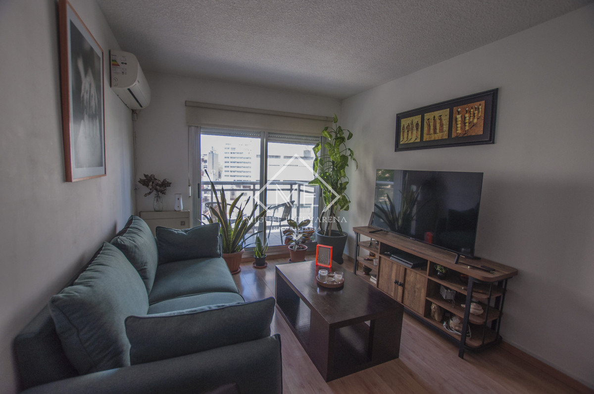 Apartamento ID.764 - Apartamento de dos dormitorios en venta, Tres Cruces