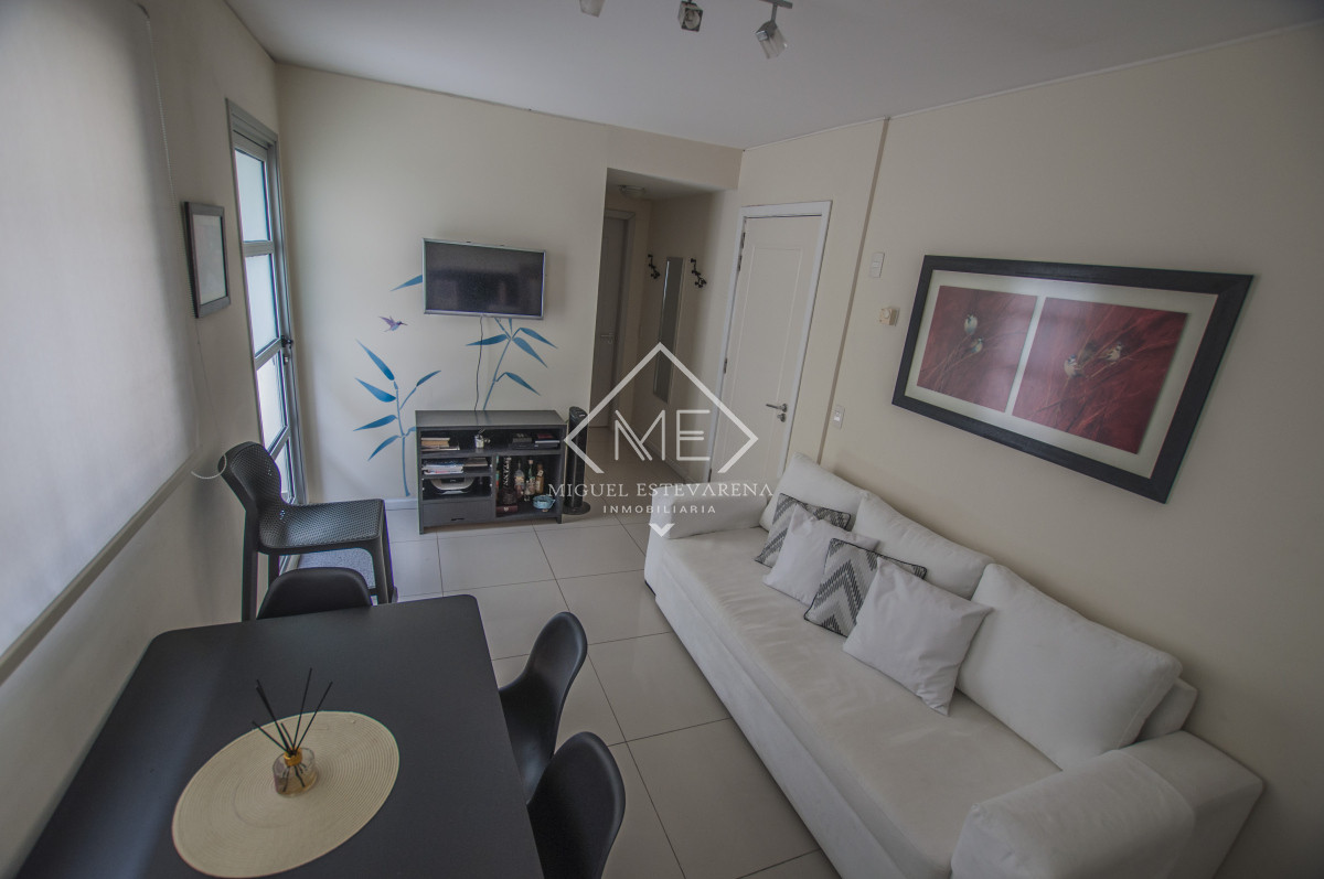 Apartamento ID.776 - Venta Apartamento 1 Dormitorio Amoblado - Península, Punta del Este