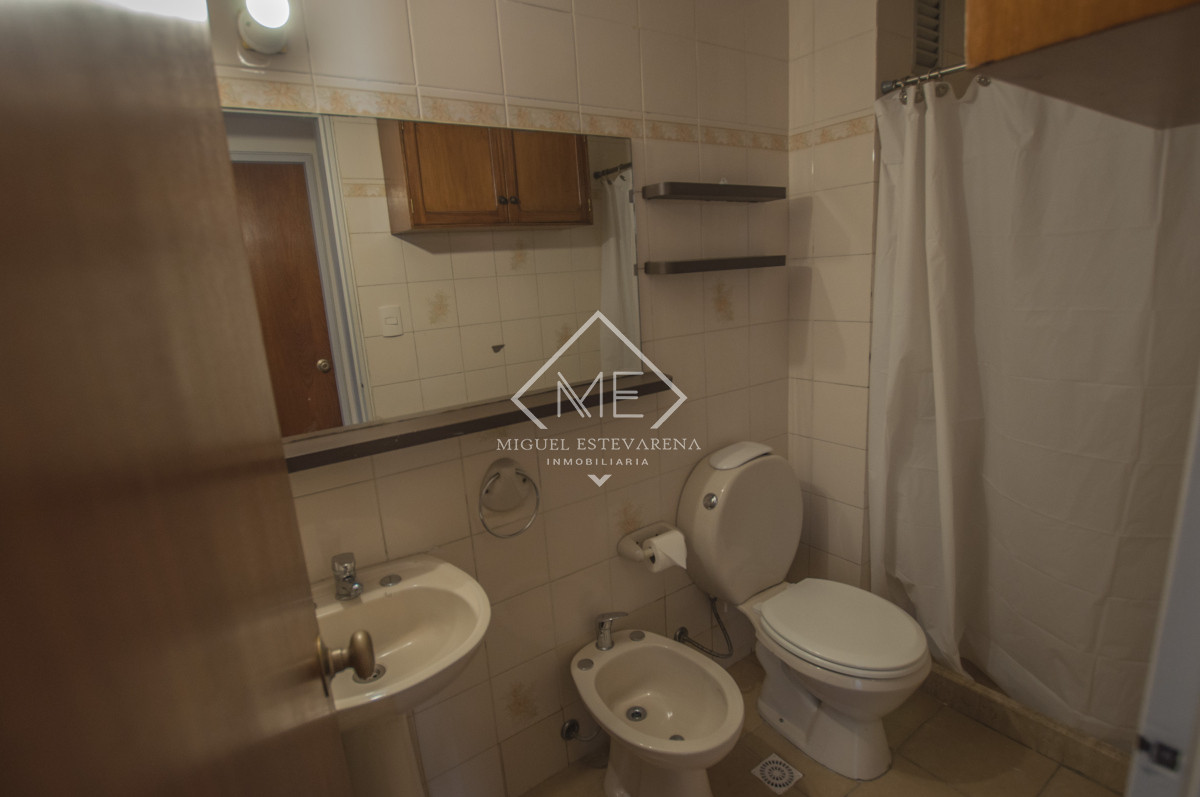 Apartamento ID.815 - Apto 1 Dorm. Punta Carretas - Garaje, Muy Luminoso