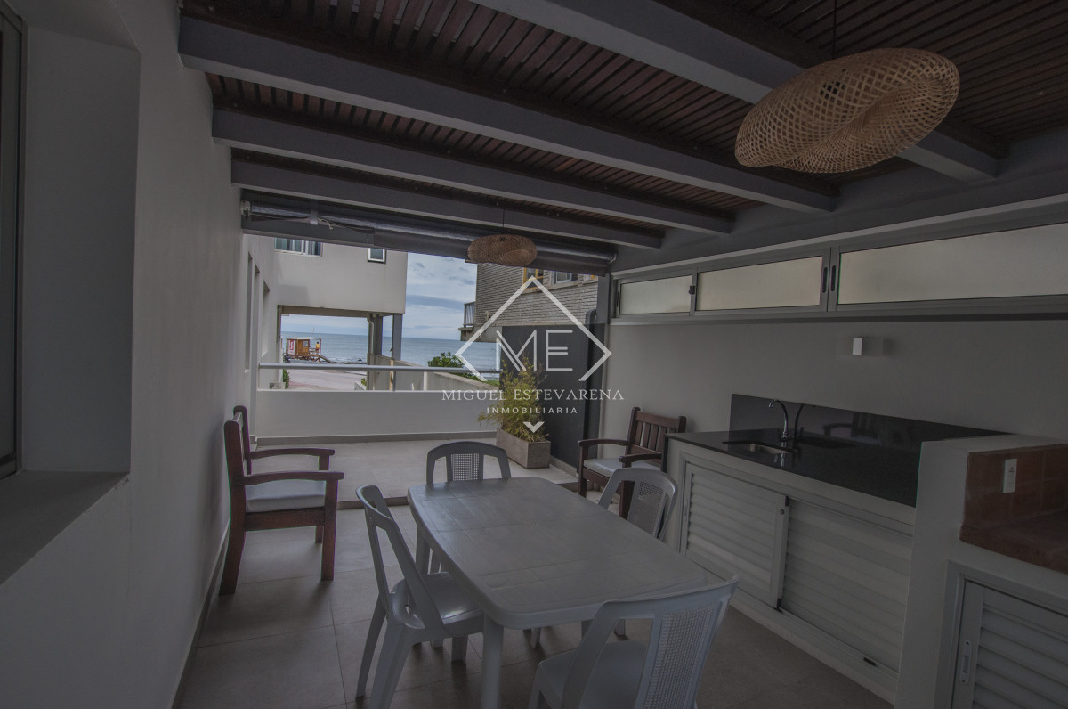 Apartamento ID.776 - Venta Apartamento 1 Dormitorio Amoblado - Península, Punta del Este