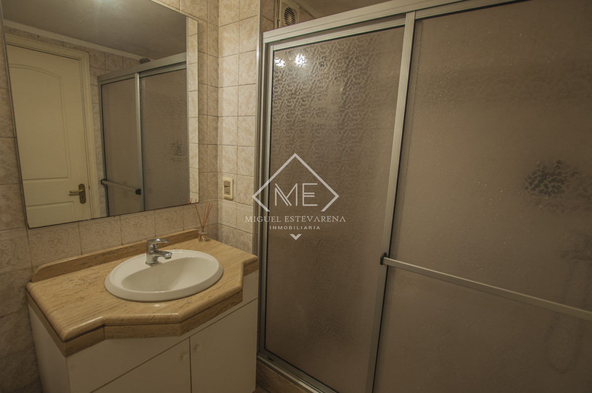 Apartamento ID.764 - Apartamento de dos dormitorios en venta, Tres Cruces
