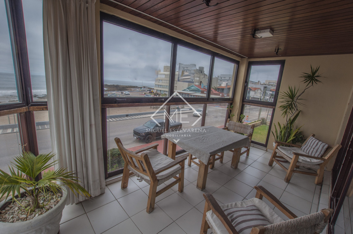 Apartamento ID.823 - Apto 3 Dorm. Pte. del Este - Frente El Emir, Vista Mar Directa
