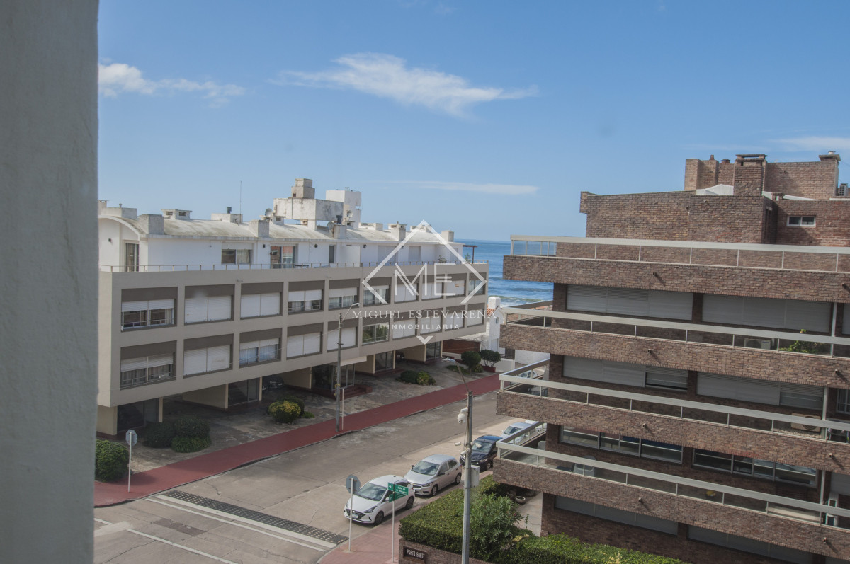 Apartamento ID.782 - Apartamento dos dormitorios a la venta, Punta del Este